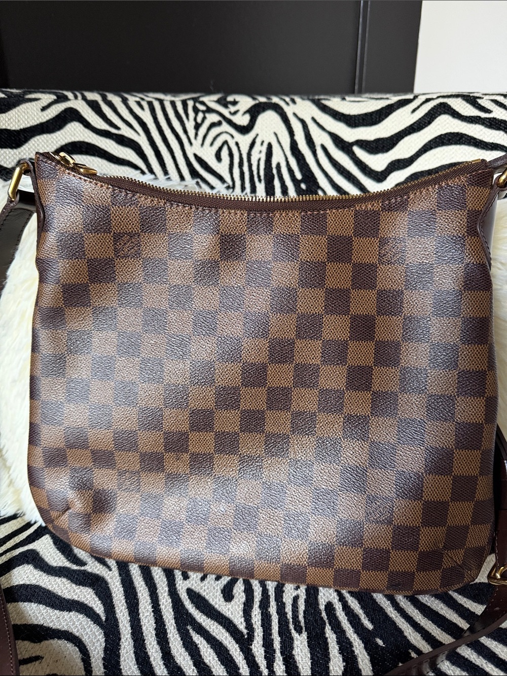 Louis Vuitton Damier Ebene Brown Crossbody Shoulder Bag - Picture 2 of 4